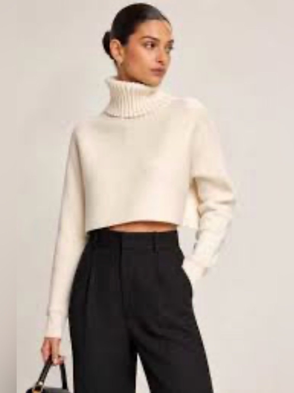 House of Harlow 1960 Cream Turtleneck Sweater
